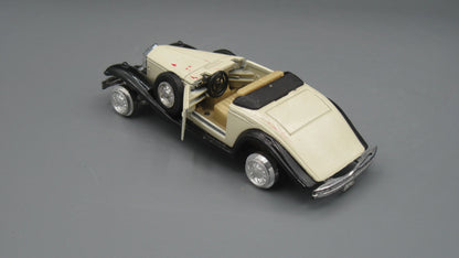 Welly   Rolls Royce Phantom II Roadster  Beige & Black 