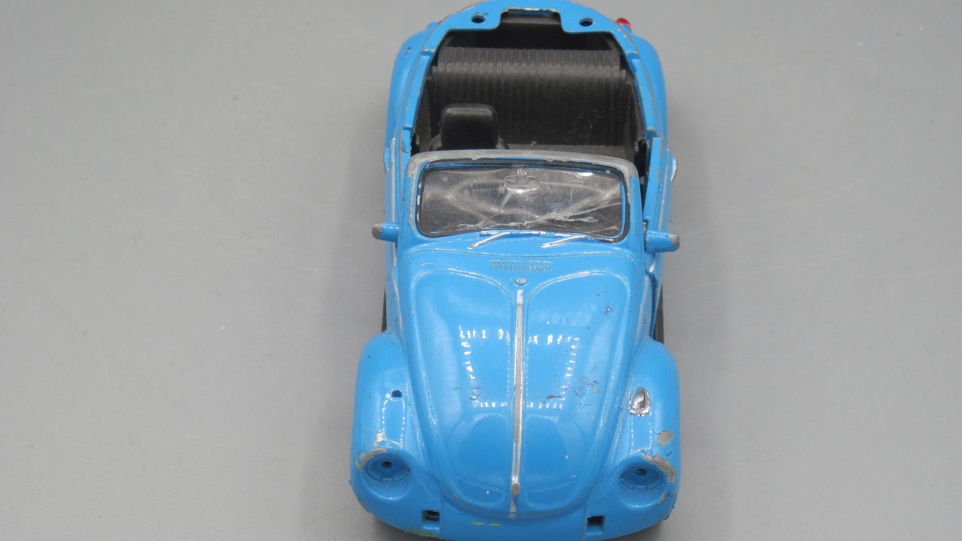 Welly   Volkswagen Beetle Convertible  Blue 