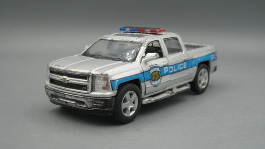 Kinsmart   Chevrolet Silverado  Silver
