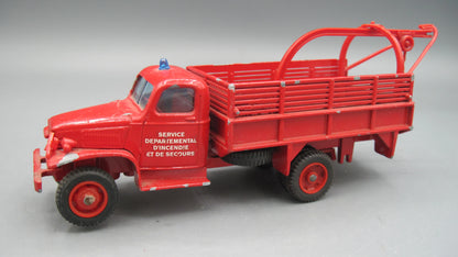 Solido   GMC Fire Truck With Crane  Red