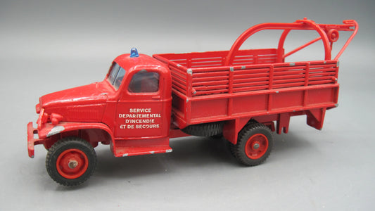 Solido   GMC Fire Truck With Crane  Red