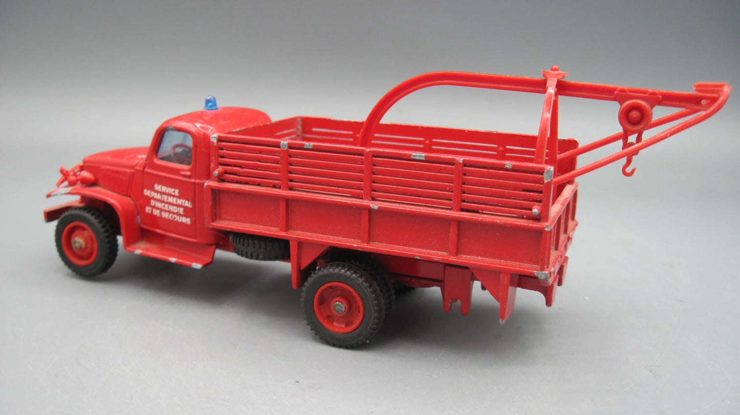 Solido   GMC Fire Truck With Crane  Red