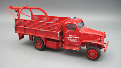 Solido   GMC Fire Truck With Crane  Red