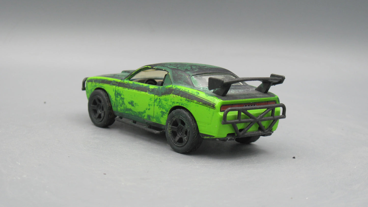 Jada   Dodge Challenger SRT8  Green&Black Fast & Furious
