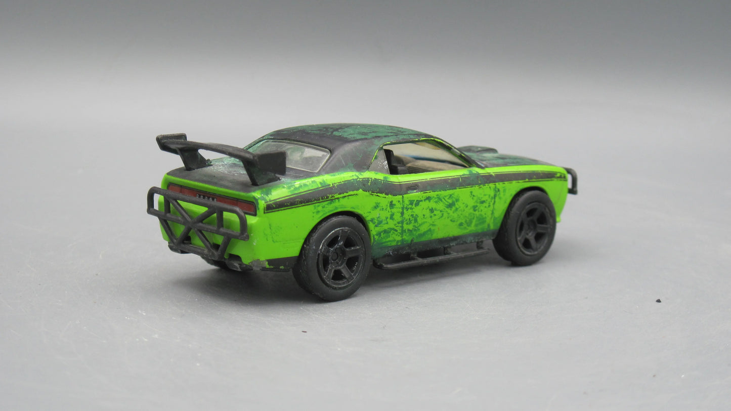 Jada   Dodge Challenger SRT8  Green&Black Fast & Furious