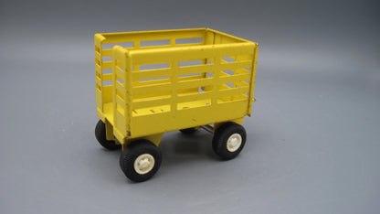 Tonka    Farm Tractor Trailer  Yellow