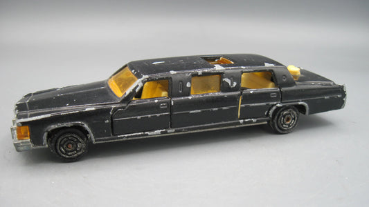 Majorette   Cadillac Limousine  Black