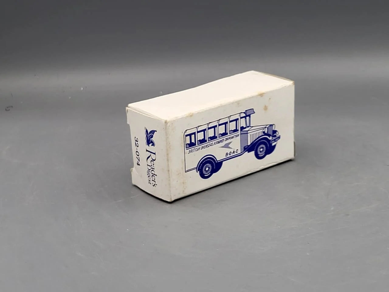Corgi   Bedford Bus British Overseas Airways  Blue