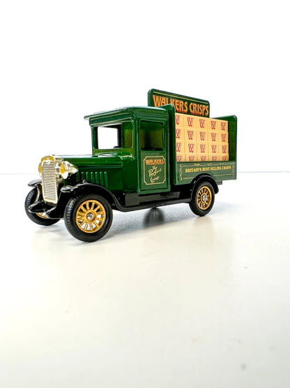 Lledo  Days Gone Chevrolet Bottle Van 1934 Green Walkers Crisps