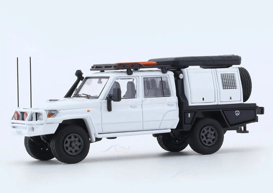 Autobots   Toyota Land Cruiser  White