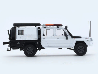 Autobots   Toyota Land Cruiser  White
