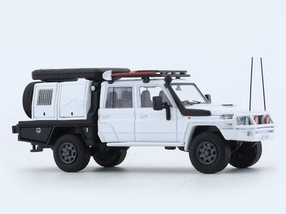 Autobots   Toyota Land Cruiser  White