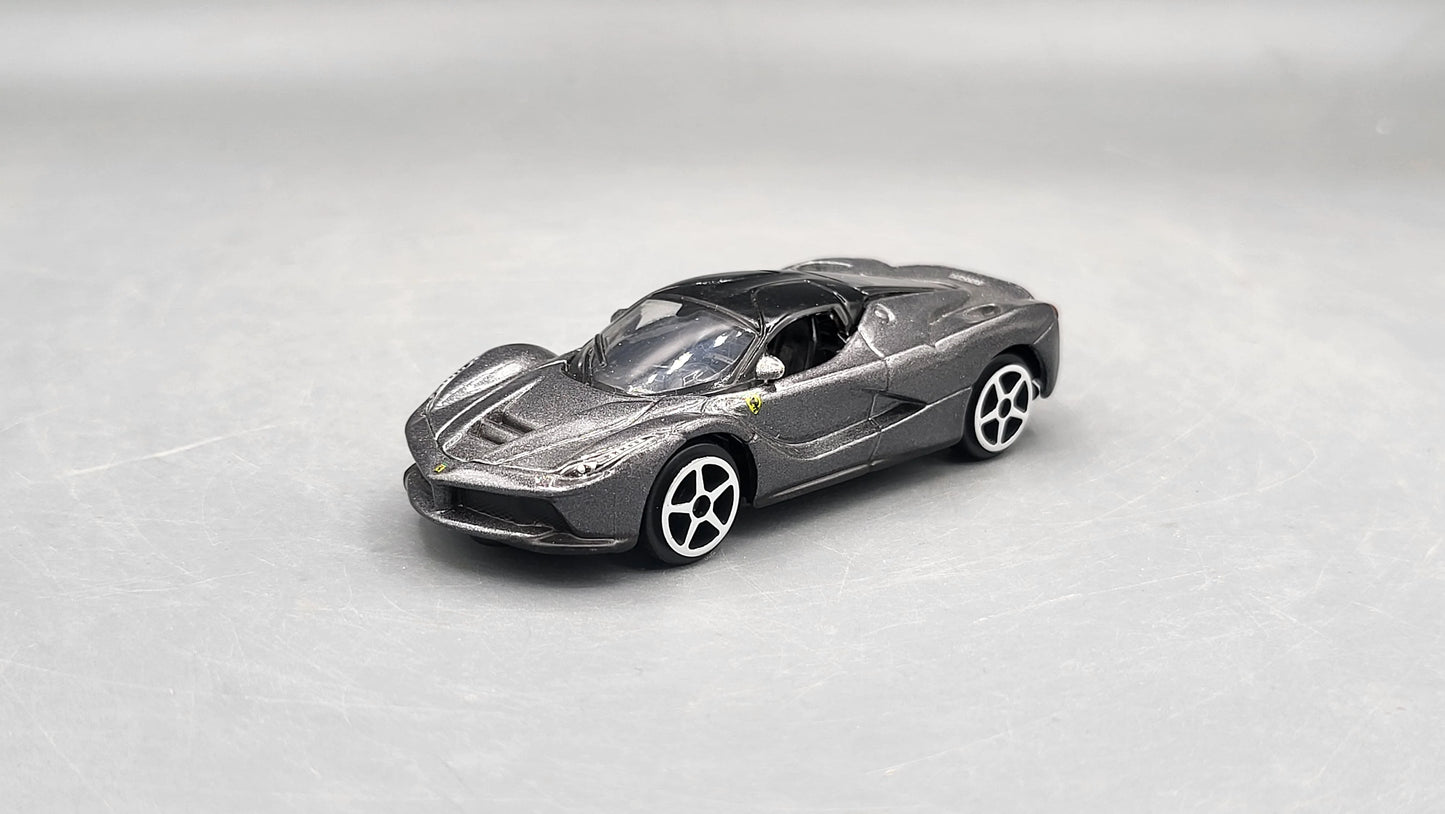 Bburago   Ferrari La Ferrari  Grey