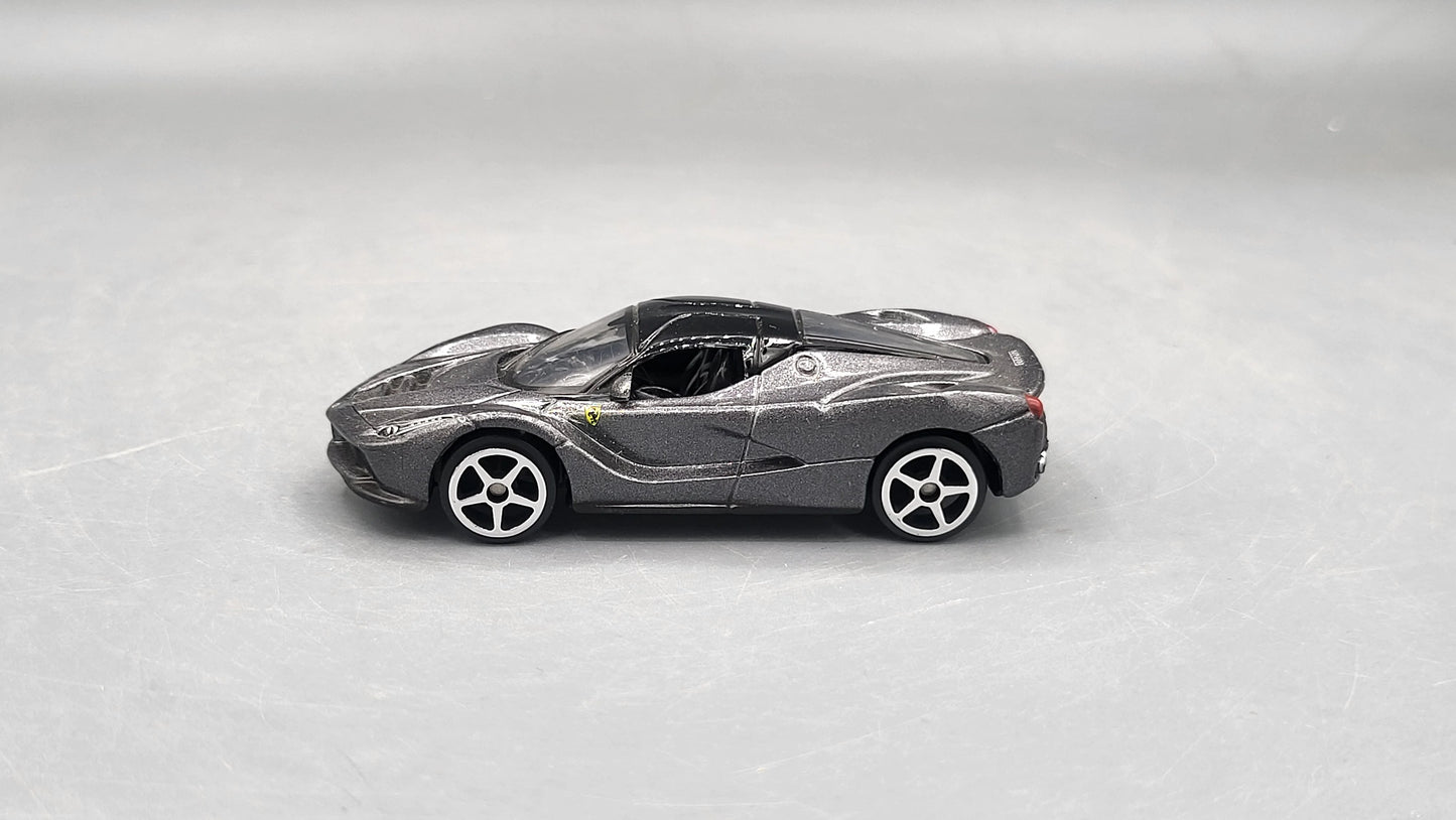 Bburago   Ferrari La Ferrari  Grey