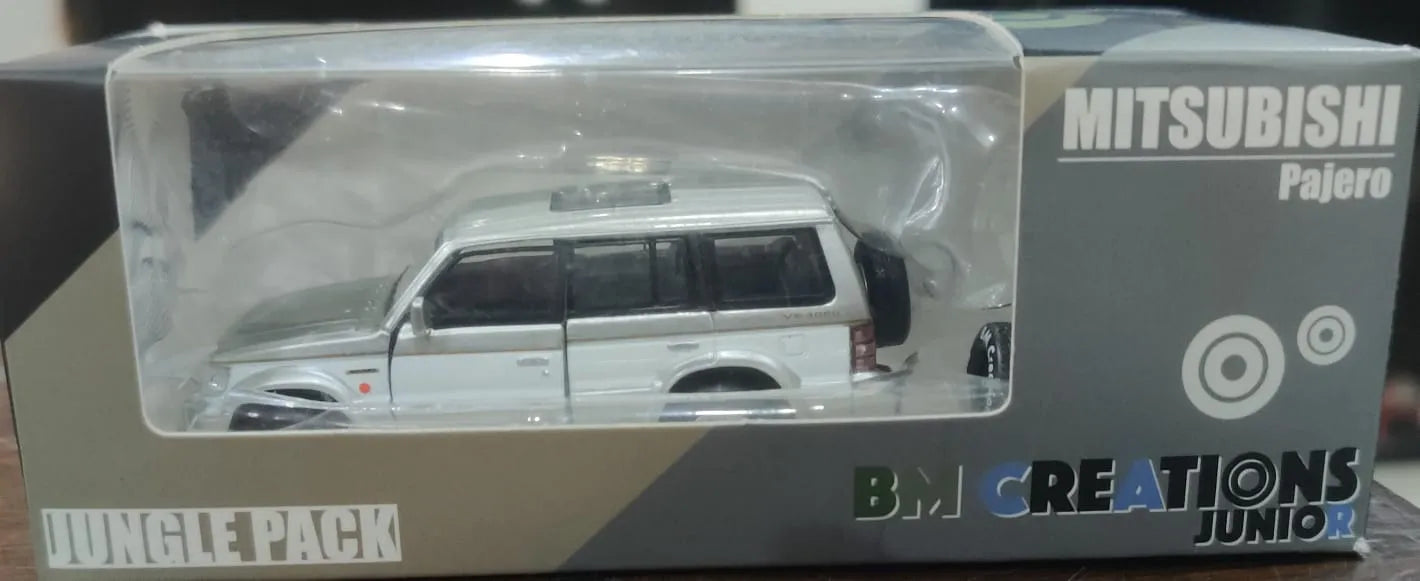 BMC Limited Edition  Mitsubishi Pajero - 2Gen  White Jungle Pack