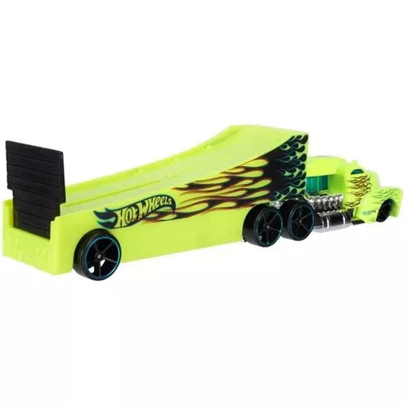 Hot Wheels  Hauler Rock N' Race  Rock N' Race - (Set of Hauler + Car)  Green