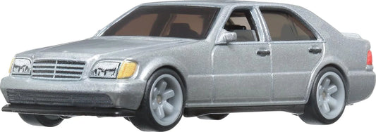 Hot Wheels  Premiere Edition Mercedes Benz 500 SEL  Gray FNTF
