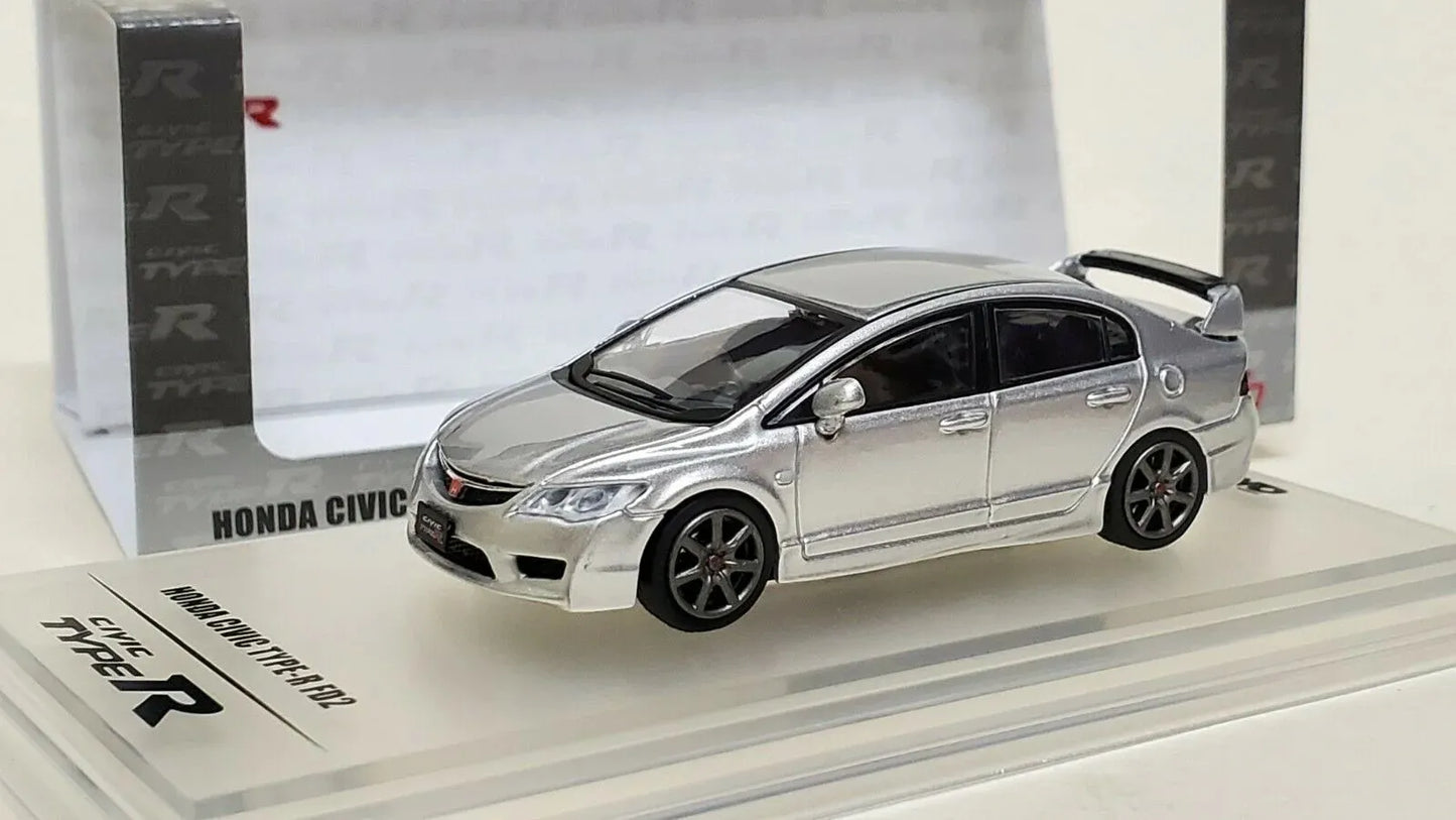 Inno 64   Honda Civic Type-R FD2  Silver 