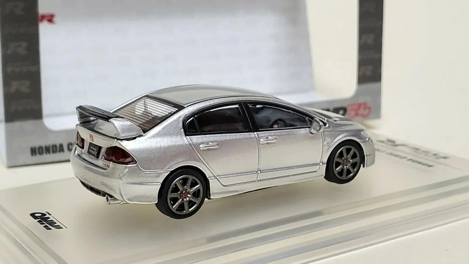 Inno 64   Honda Civic Type-R FD2  Silver 