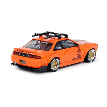 Inno 64   Nissan  Silvia (S14)   Orange Rocket Bunny Boss Aero - With 2 racing bicycles