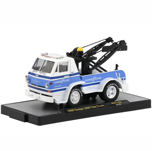 M2 Machines Limited Edition  Dodge L600 Tow Truck 1966 White Good year blue