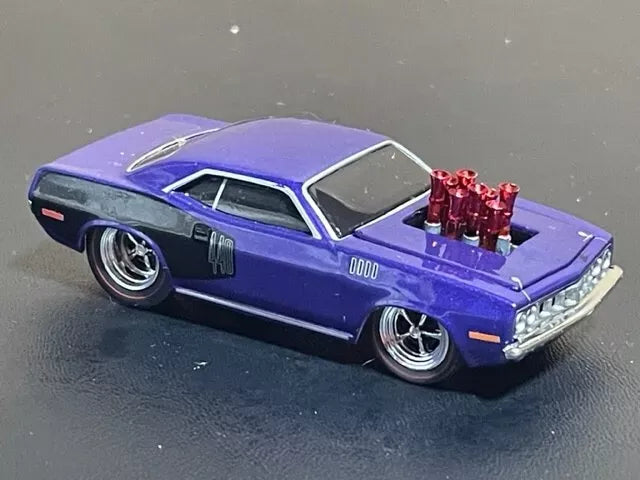 M2 Machines Premium Edition  Plymouth HEMI Cuda 1971 Purple 