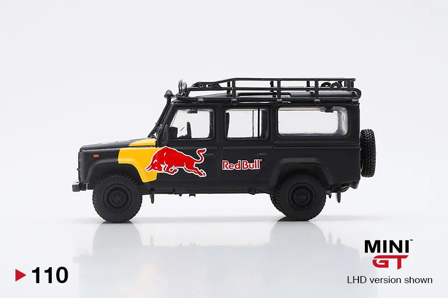 Mini GT   Land Rover Defender 110  Black Red bull LUKA - 110