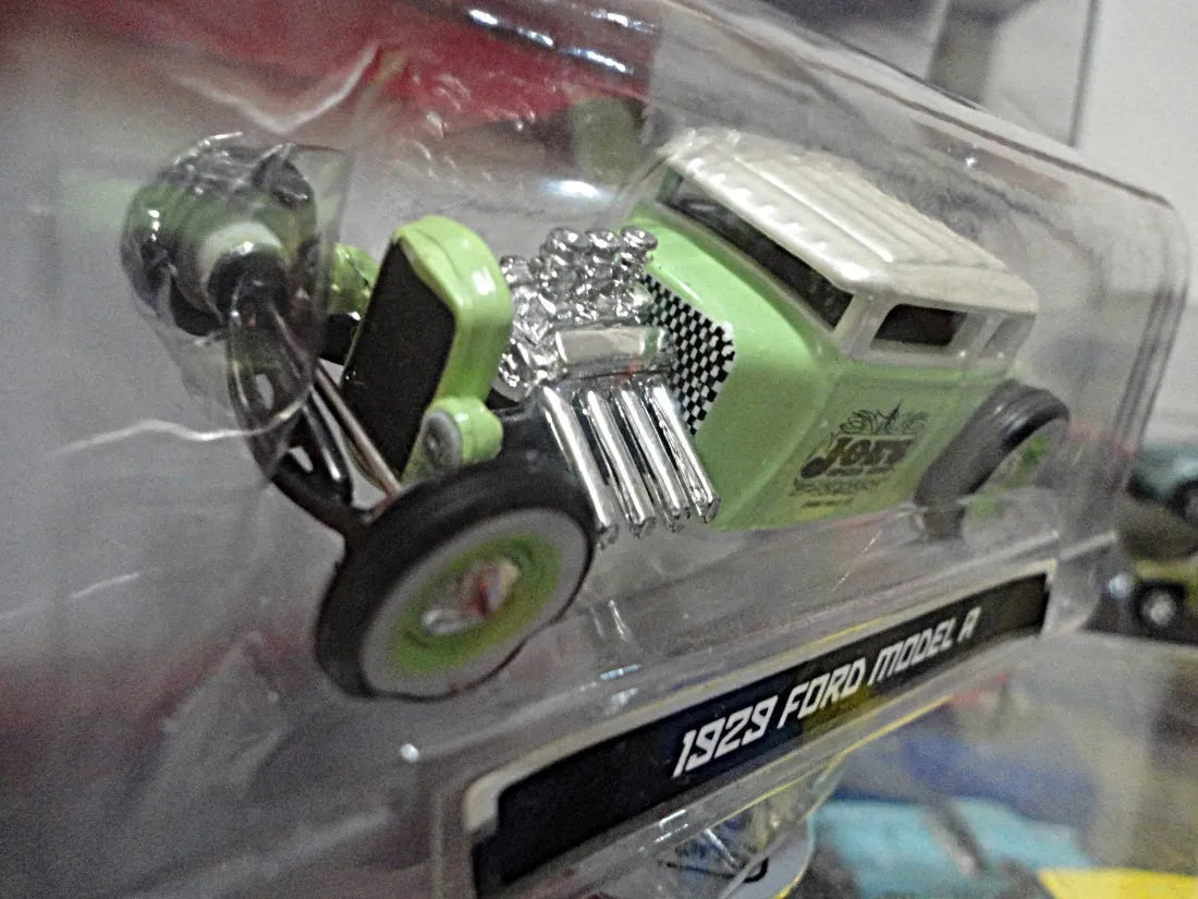Maisto   Ford Model A 1929 Green & White
