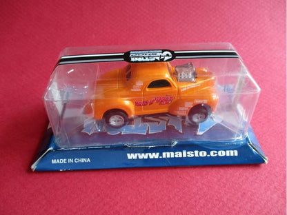Maisto   Willys Coupe 1941 Orange