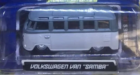 Maisto   Volkswagen Van Samba  White & Grey