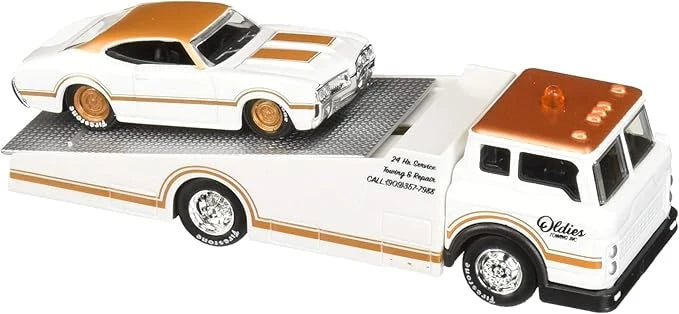 Maisto   Oldsmobile Ramp Truck / 442 1969 White & Orange