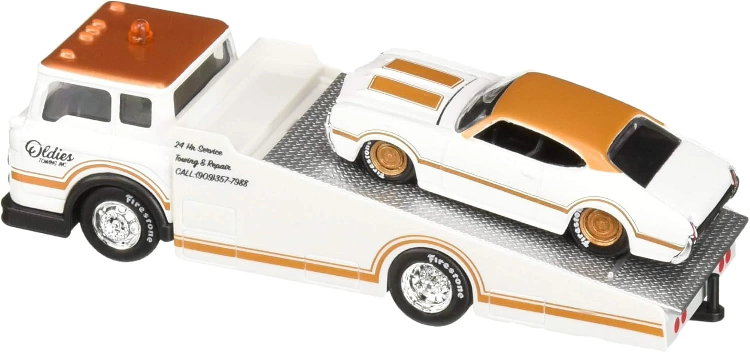 Maisto   Oldsmobile Ramp Truck / 442 1969 White & Orange