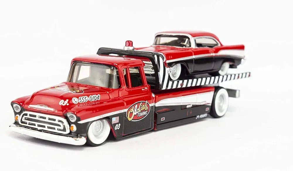 Maisto  Hauler Chevrolet Flatbed/Bel Air 1957 Red & Black