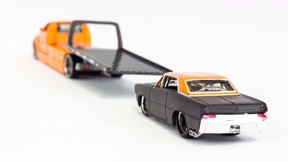Maisto  Hauler Pontiac Flatbed/Pontiac GTO 1965 Orange & Black
