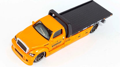 Maisto  Hauler Pontiac Flatbed/Pontiac GTO 1965 Orange & Black
