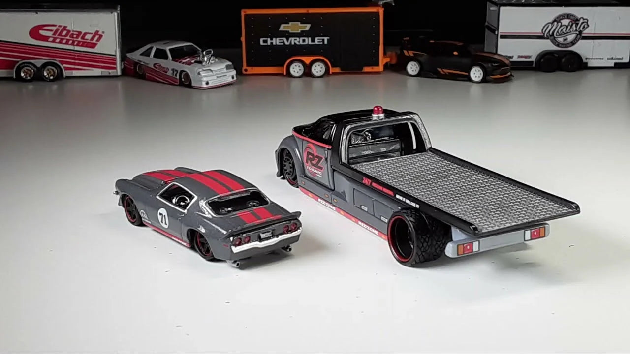 Maisto  Hauler Chevrolet Flatbed/Camaro Z/28 1971 Grey & Black