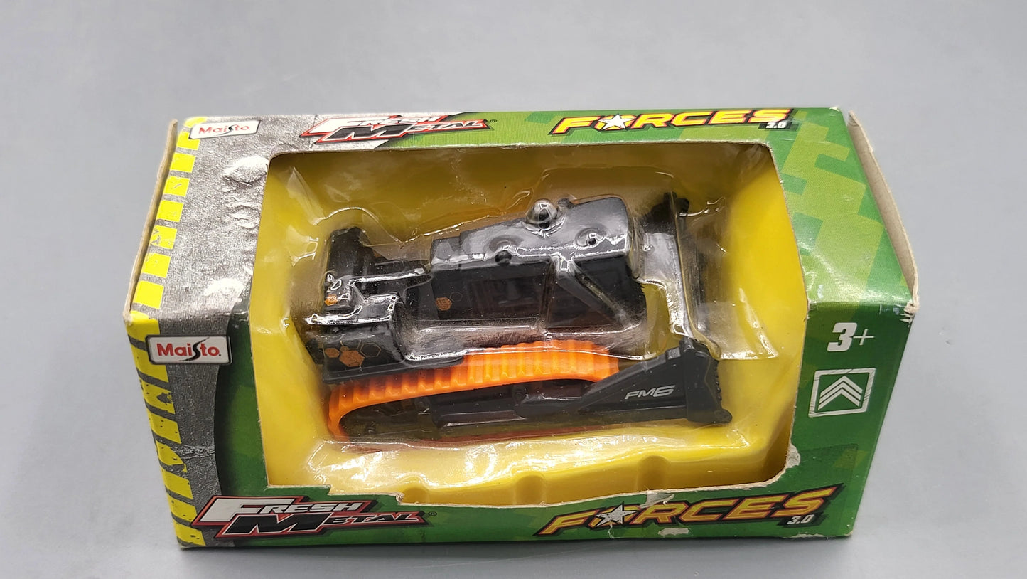 Maisto  Fresh Metal  Bull Dozer FM6  Black Forces 3.0