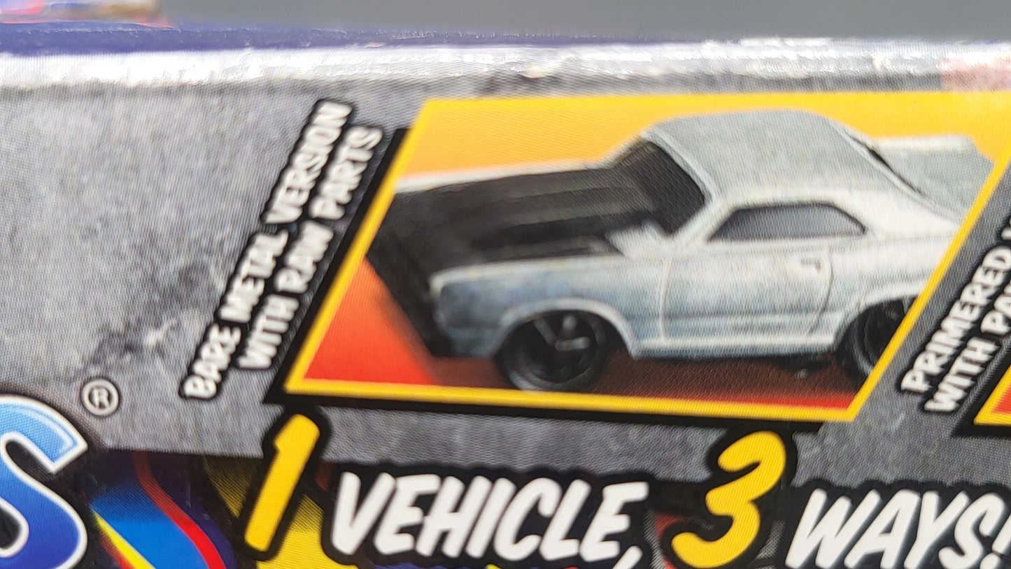 Maisto  Muscle Machines Dodge Set of x3 Vehicles - Dart Super Stock Hemi 1968 Grey, Black, Orange Build Ups