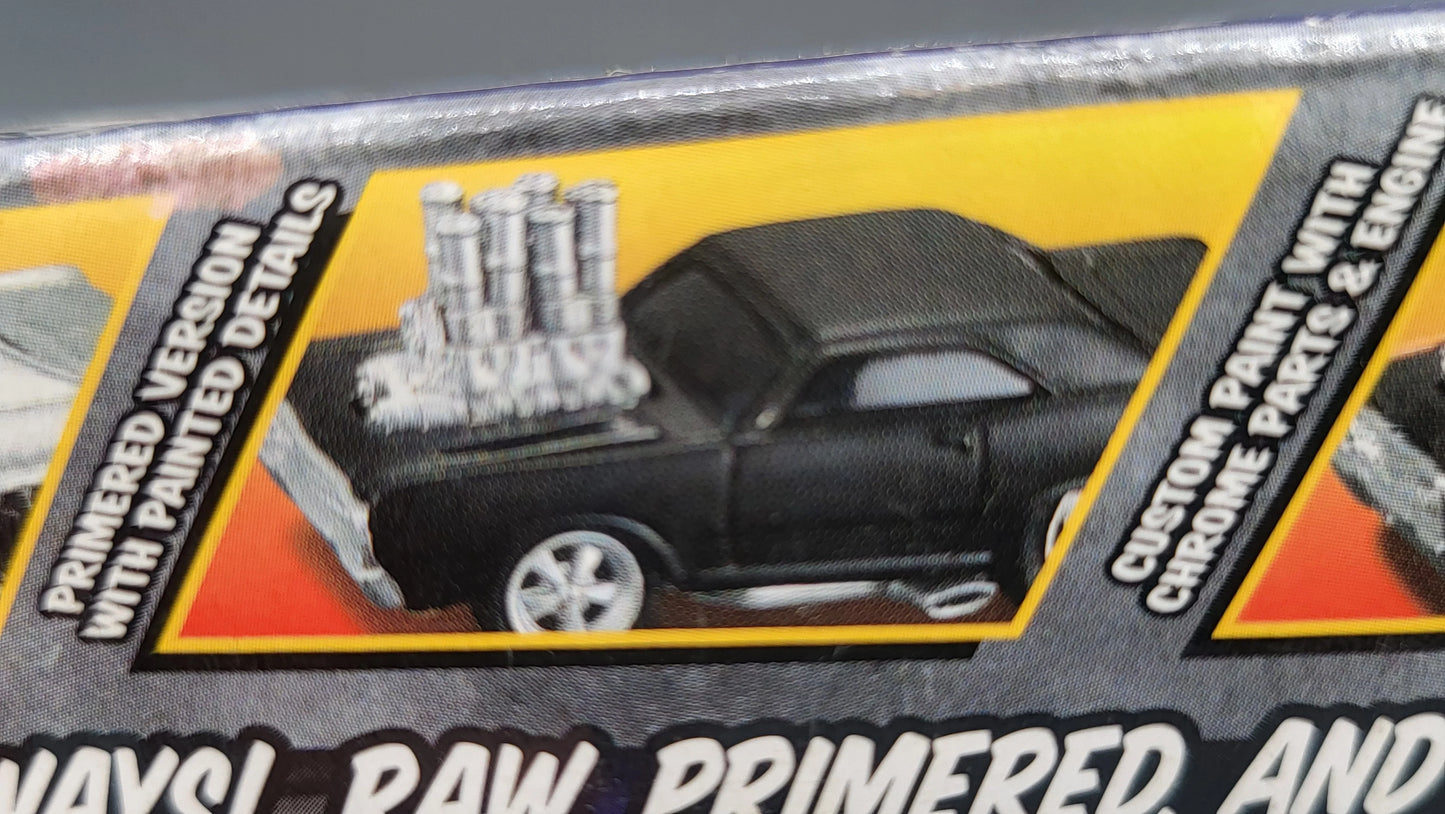 Maisto  Muscle Machines Dodge Set of x3 Vehicles - Dart Super Stock Hemi 1968 Grey, Black, Orange Build Ups