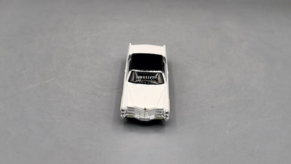Maisto  H-D Custom Cadillac Deville 1965 Black, White Harley-Davidson Custom