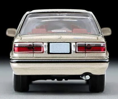 Tomy TLVN  Toyota Corolla 1500SE Limited Edition  Off White 8