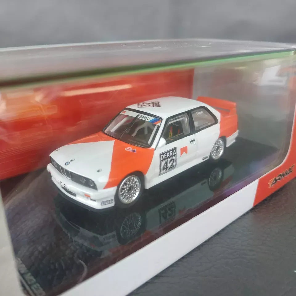 Tarmac   BMW M3 DTM 1991 White, Orange Cor Euser