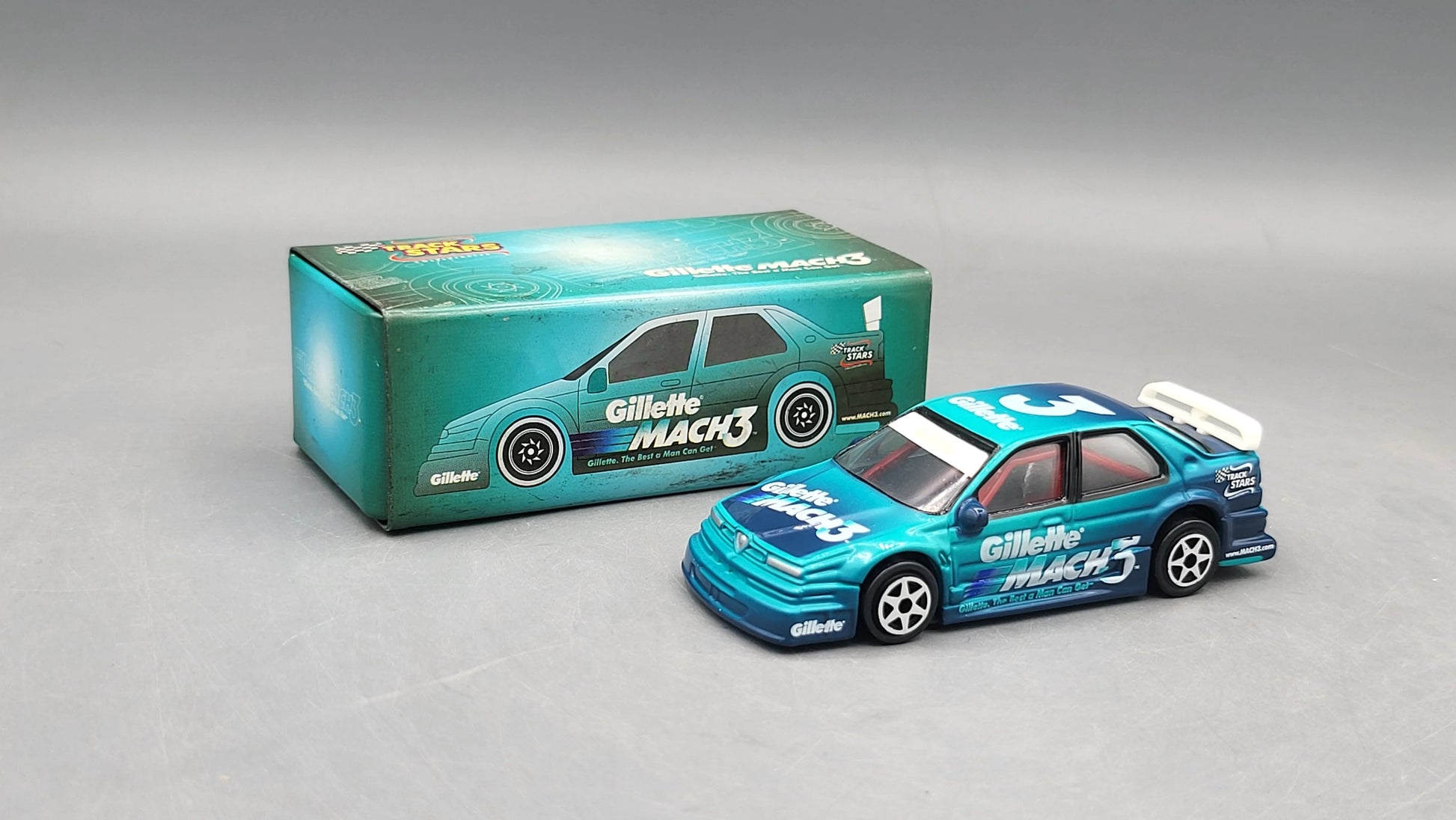 Track Stars   Alfa Romeo 155 V6 TI  Green Gillette Mach3