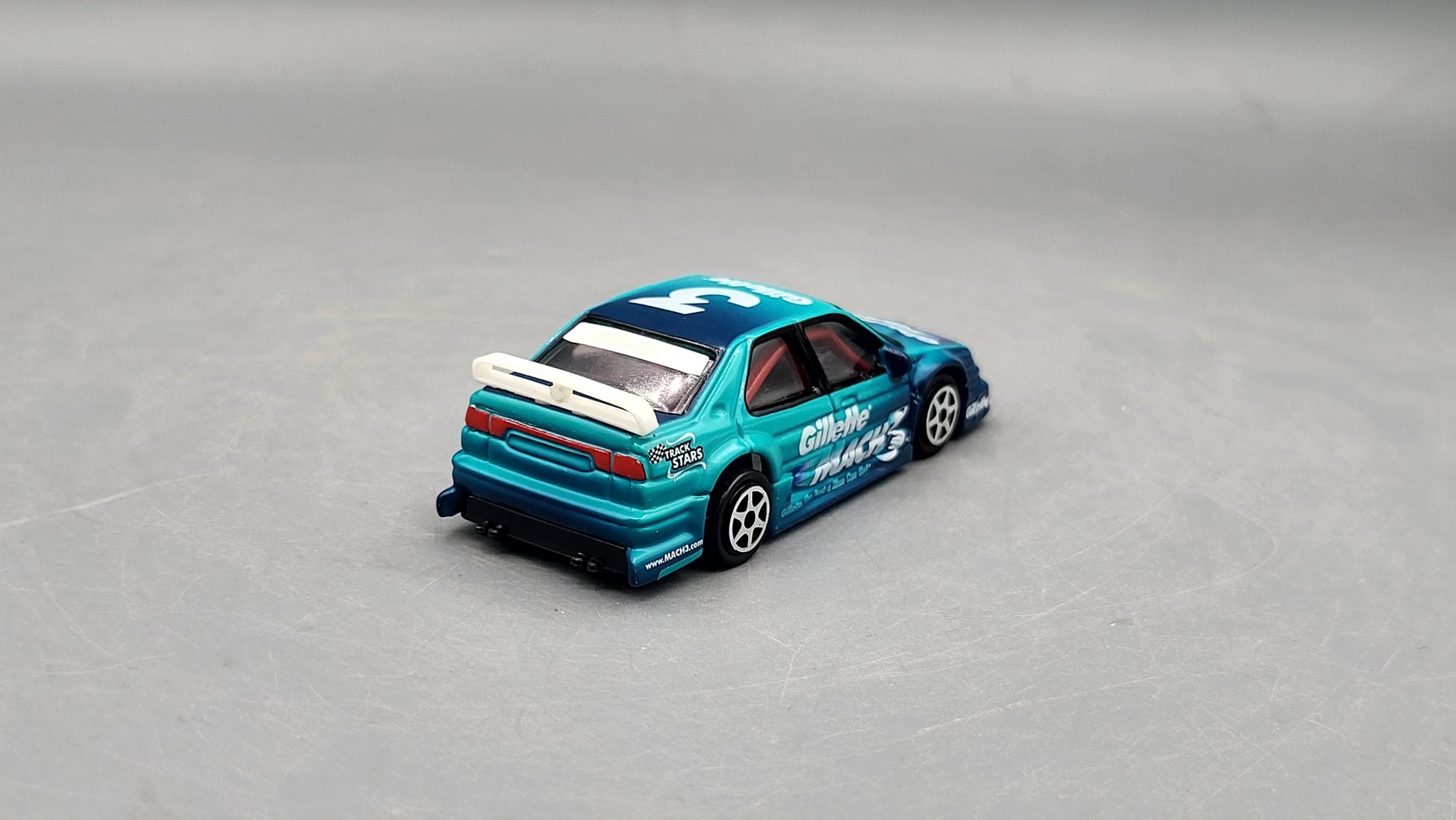 Track Stars   Alfa Romeo 155 V6 TI  Green Gillette Mach3