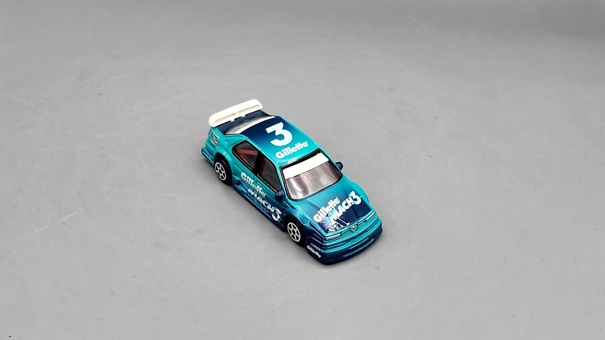 Track Stars   Alfa Romeo 155 V6 TI  Green Gillette Mach3
