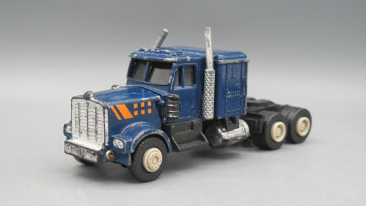Semi Truck  Blue