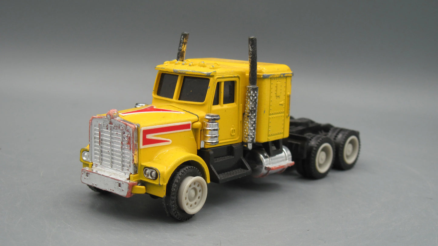 Semi Truck  Yellow