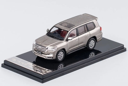 GCD Gaincorp  Toyota Land Cruiser 200  Golden 75