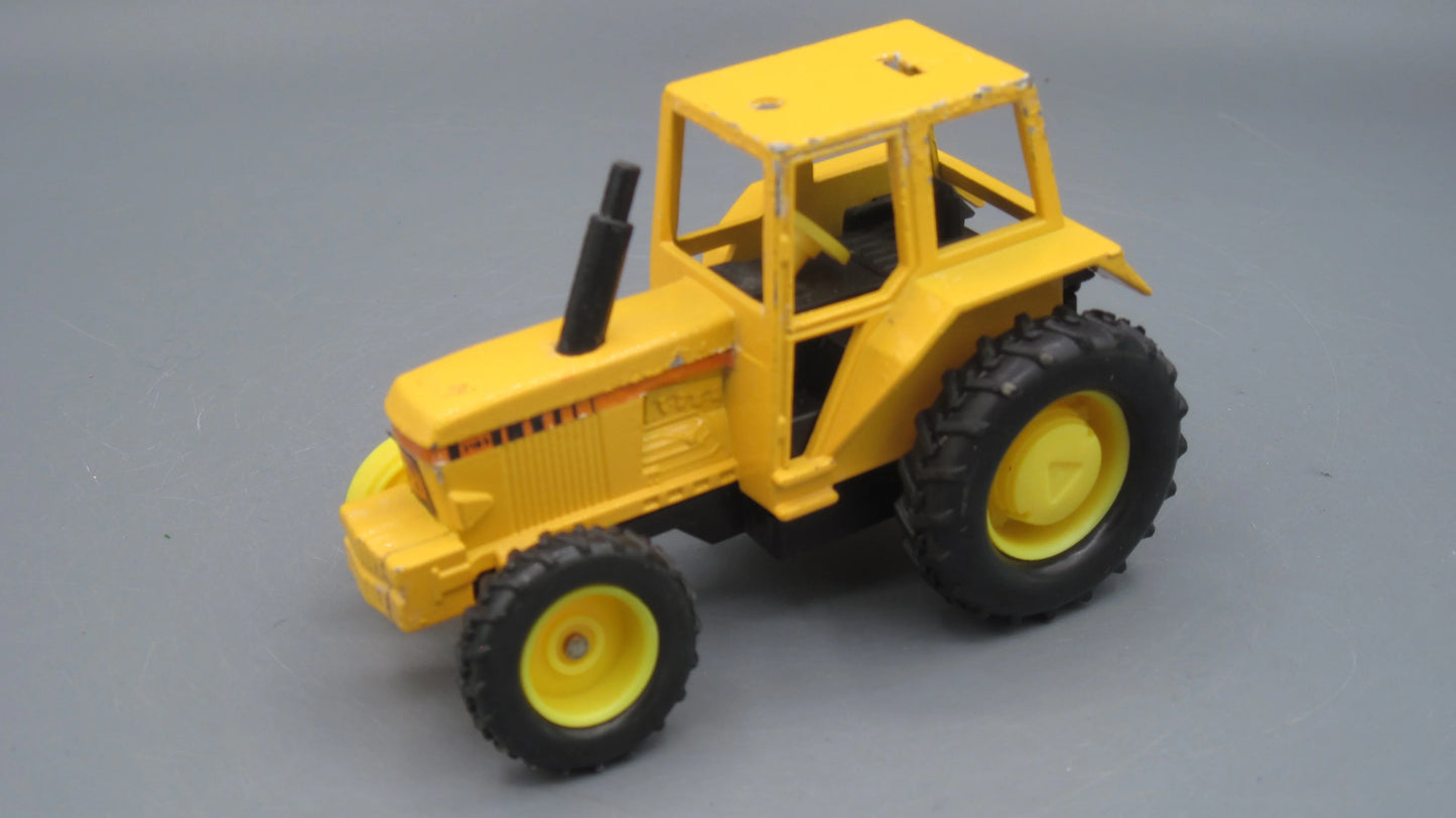 Hong Kong    3185 Farm Tractor  Yellow