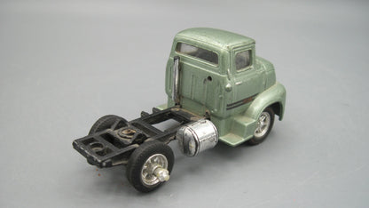 M2   Ford C-500 COE 1956 Light-green